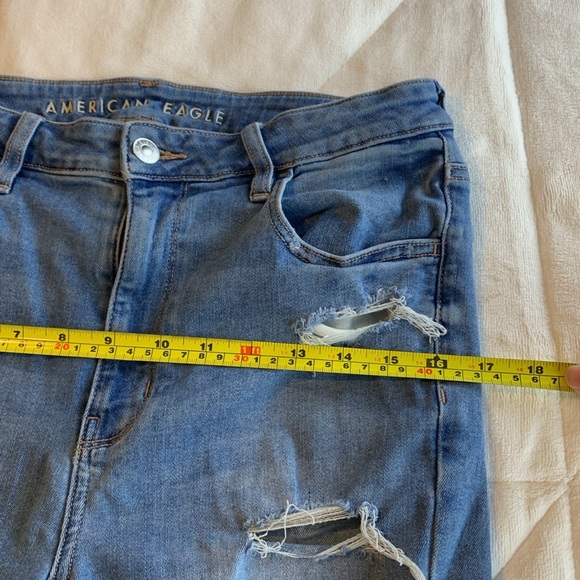 American Eagle Outfitters Next Level Stretch Distressed Super Hi Rise Jegging - Picture 11 of 16